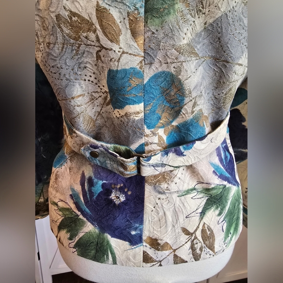 Coldwater Creek Floral Print Watercolor Snap Jacket - Picture 10 of 13